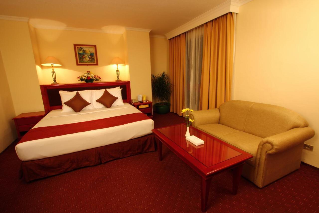 Hotel Sentral Джакарта Екстер'єр фото